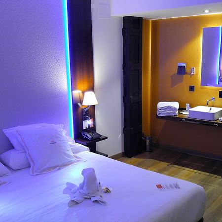 Mb Boutique Hotel - Adults Recommended Nerja Buitenkant foto