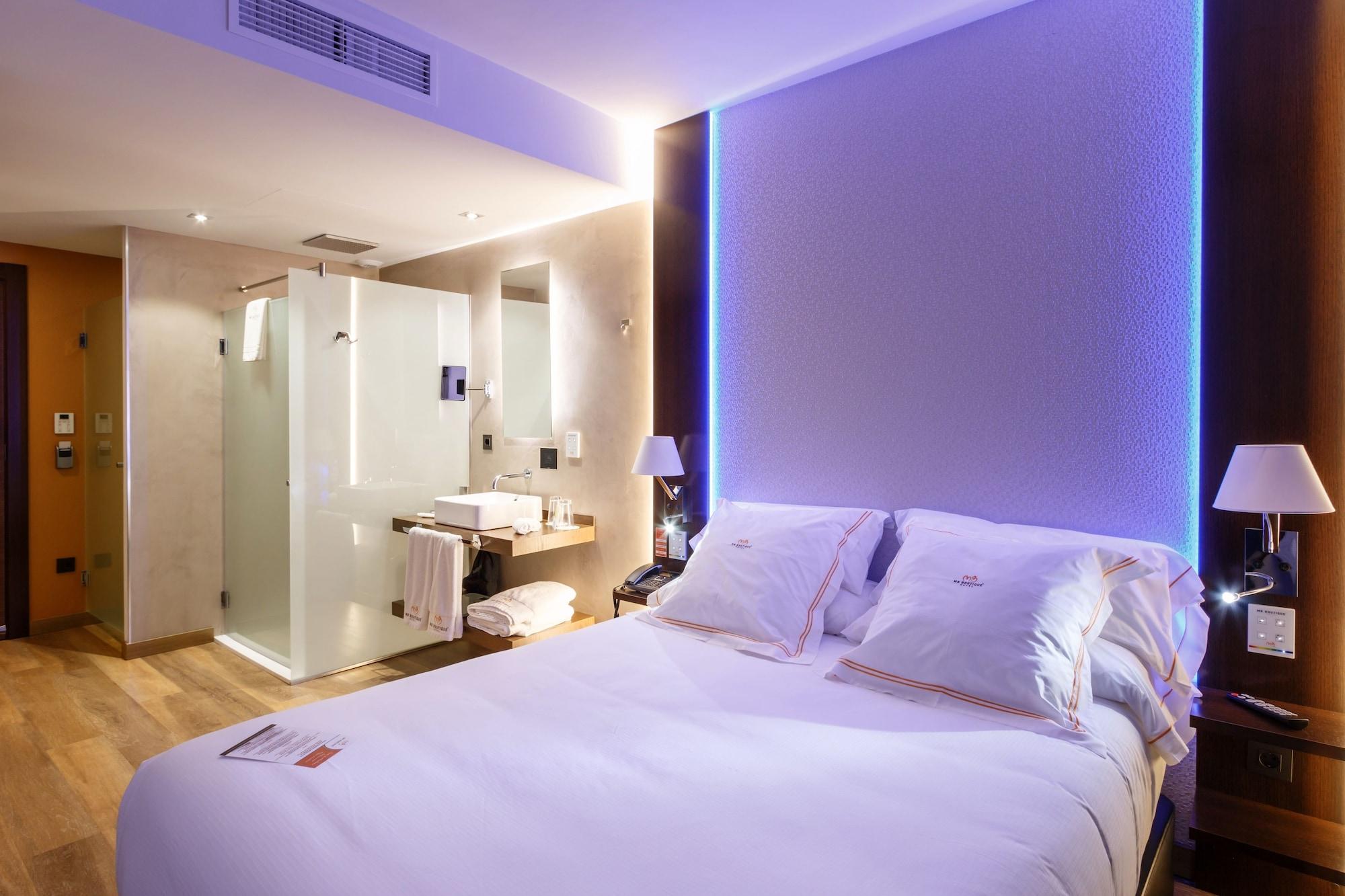 Mb Boutique Hotel - Adults Recommended Nerja Buitenkant foto