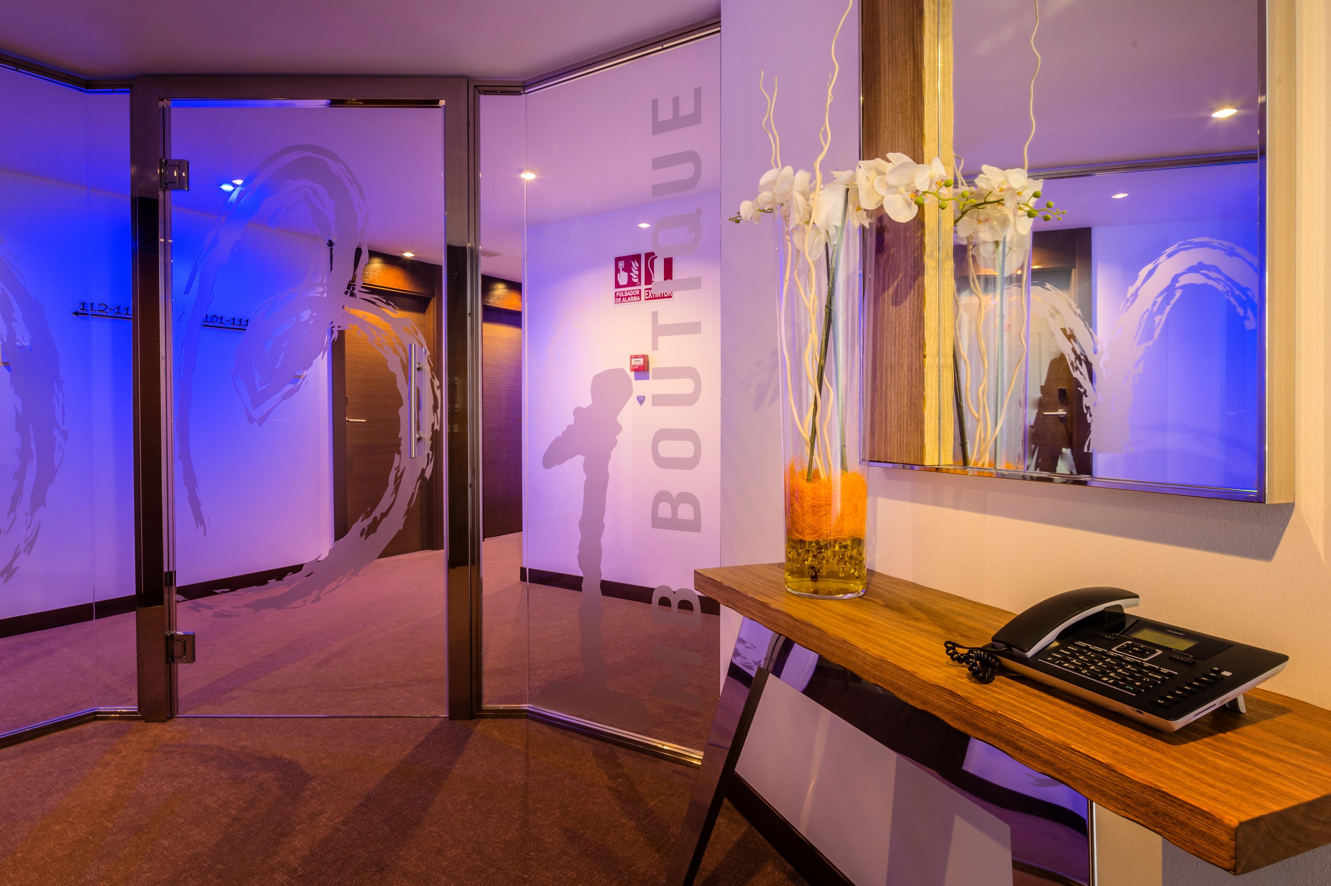 Mb Boutique Hotel - Adults Recommended Nerja Buitenkant foto